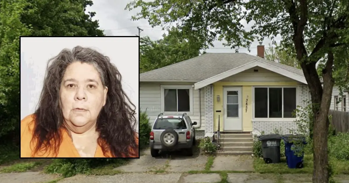 Mom carried dead son from his bed to the front porch, where she hung out with his body for hours before calling 911 — the next day: Police