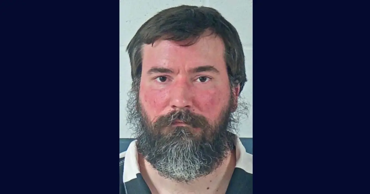 Man beats pregnant mother of his children after she unplugs video game console and yells at him for gaming, pummels her as she holds their infant daughter: Cops