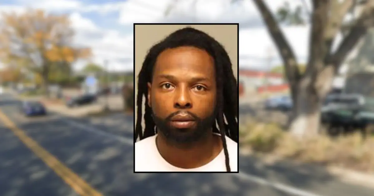 Woman leaving party shot in the neck by man after she backed into his car, leaving 5-year-old daughter running for help: Police