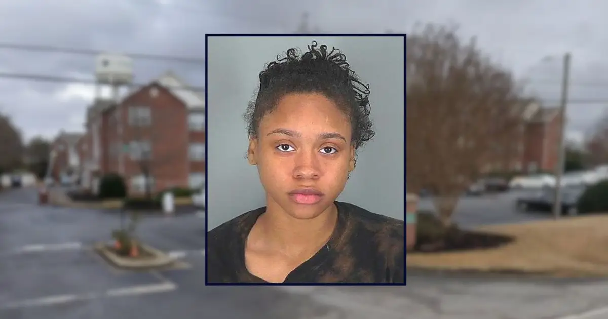 Woman killed boyfriend in front of her 3-year-old child after the victim made her move out of his apartment