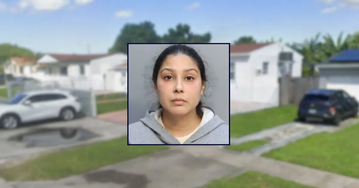 Mom chained 13-year-old daughter to fence, then turned her phone on silent and went to watch TV so she wouldn't be bothered, cops say