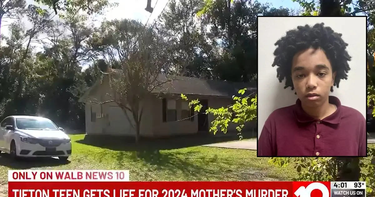 Mom found dead in her bed after 14-year-old homeschooled daughter decided to kill her instead of shooting up her former school