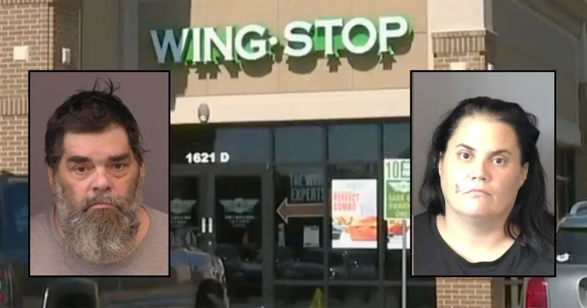 Wingstop-eating parents left 6 kids — including 2 infants — locked in car on 97-degree day while they enjoyed lunch: Police