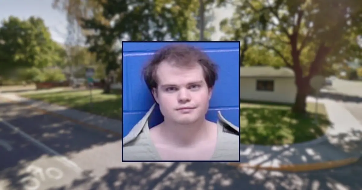 Man struggled to decide which family member to kill, then just gave up and stabbed his mom 60 times before calling 911 and playing dumb