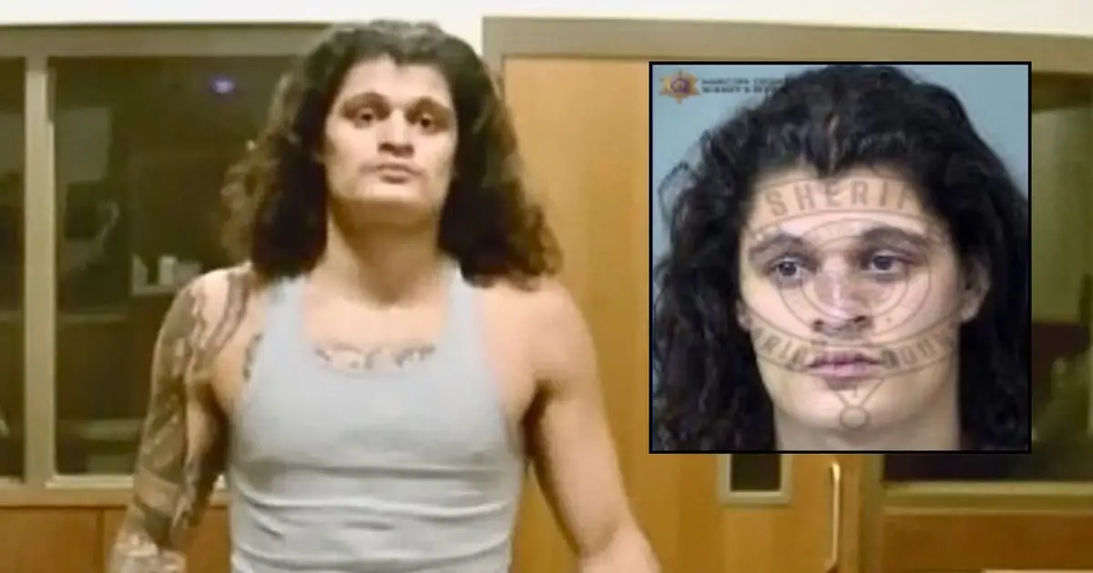 23-year-old boxer's bruised knuckles were from pummeling his girlfriend's 2-year-old and another little boy, leading to murder and abuse charges: Police