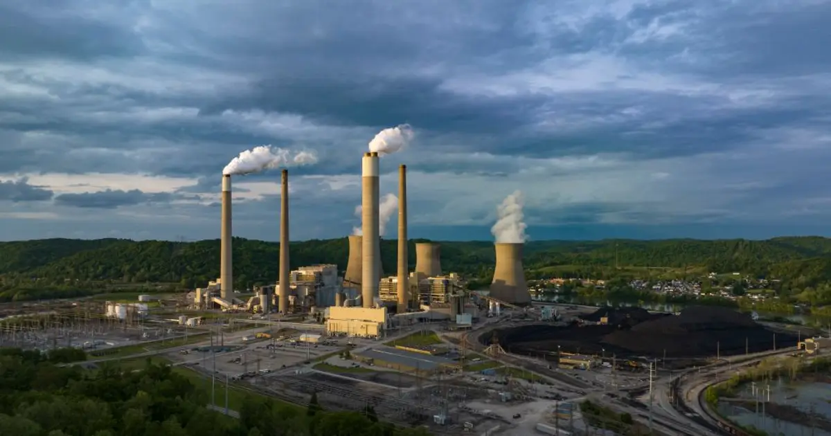 Trump's emergency orders pushing coal power are "illegal" as well as dumb