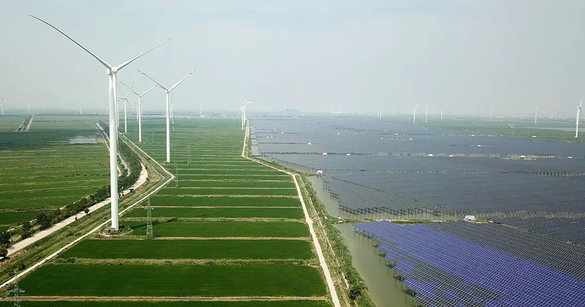 Trump tried to curb clean energy. It’s booming anyway.