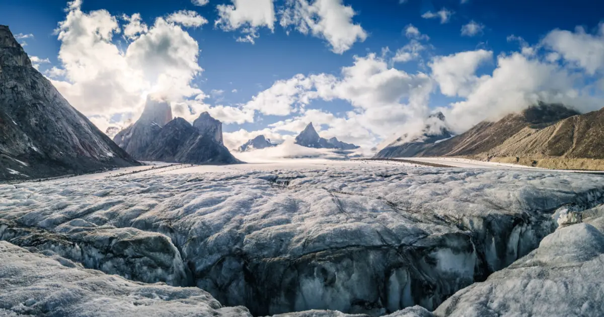 Ice sheet expansion may have started 2,000 years ago, but we canceled that