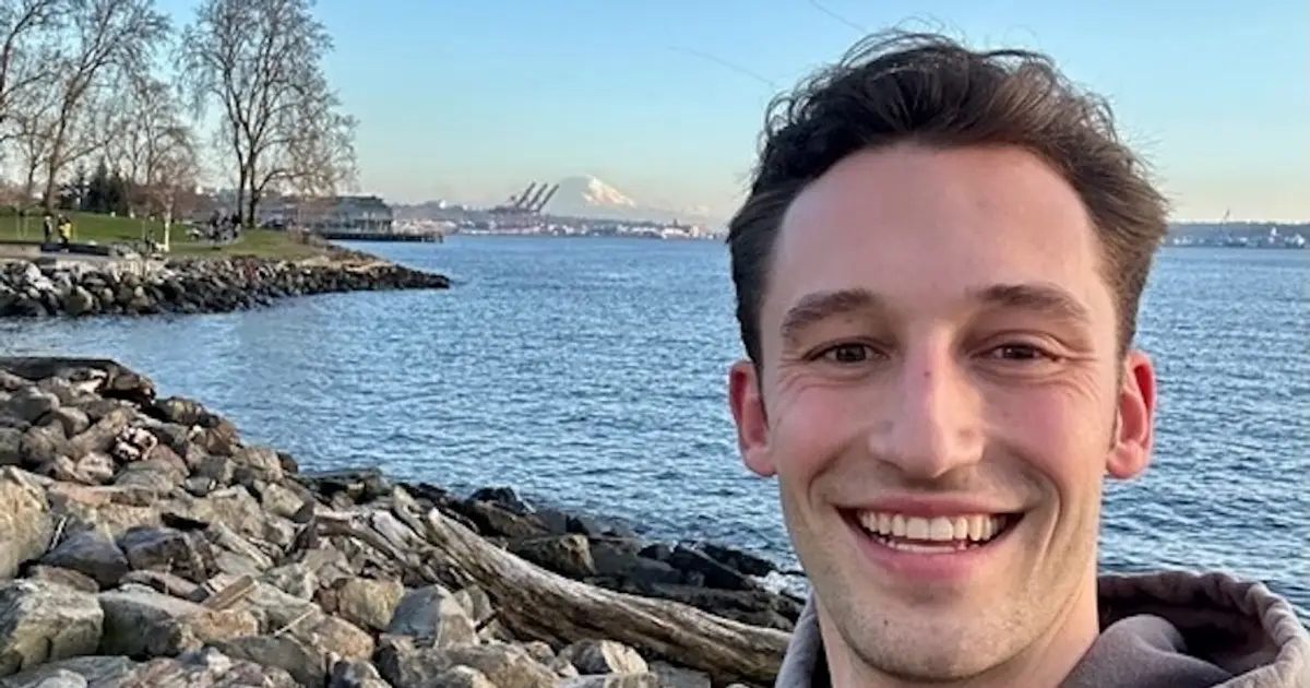 Worth a Reid: Friends launch website and guerrilla campaign to land Seattle tech worker a date