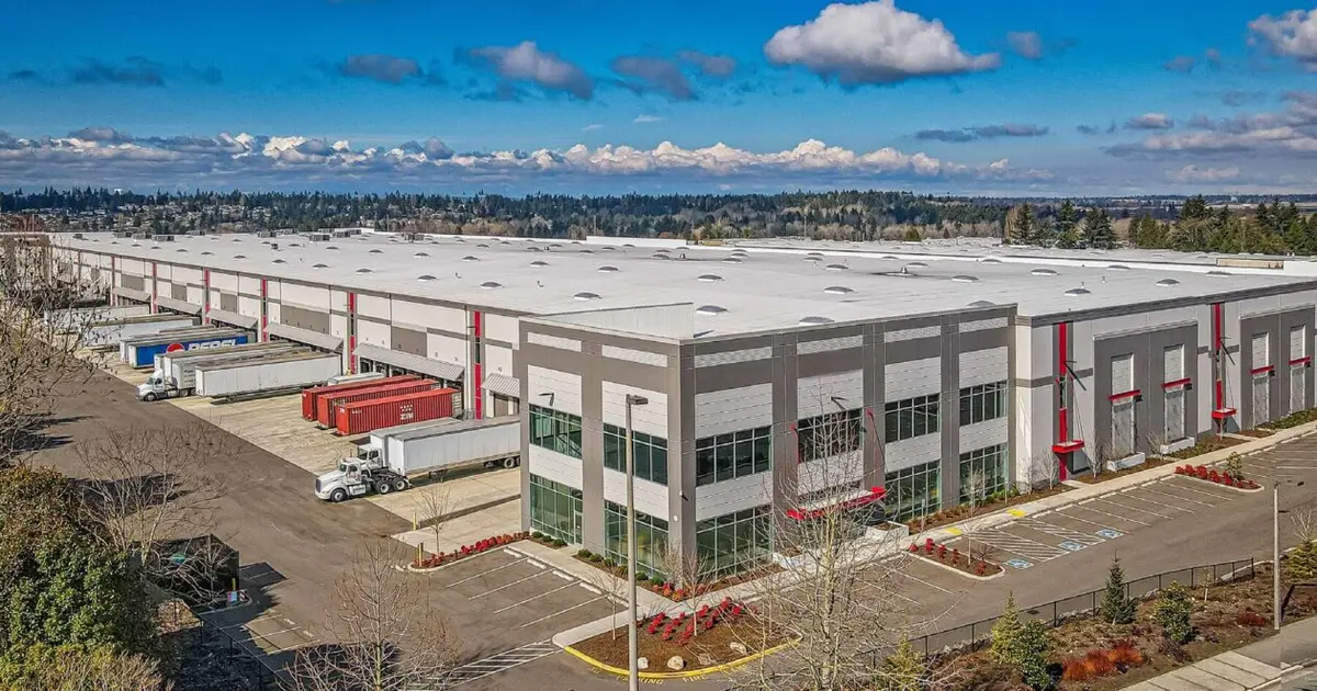 Report: Blue Origin leases former Bartell Drugs warehouse for new manufacturing site