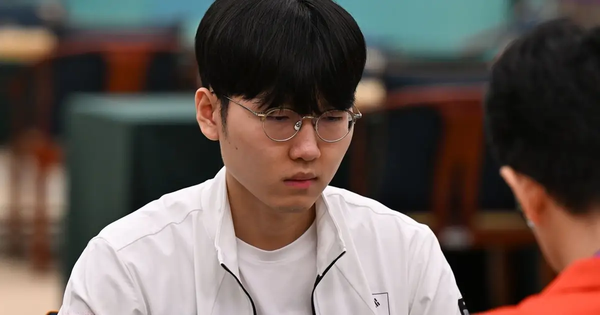 Go grandmaster becomes first human to win series against advanced AI engine in 3-hour match
