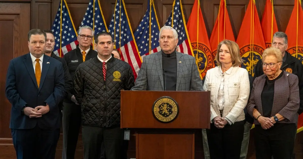 We are ready , say LI and state officials as region braces for  significant  winter storm