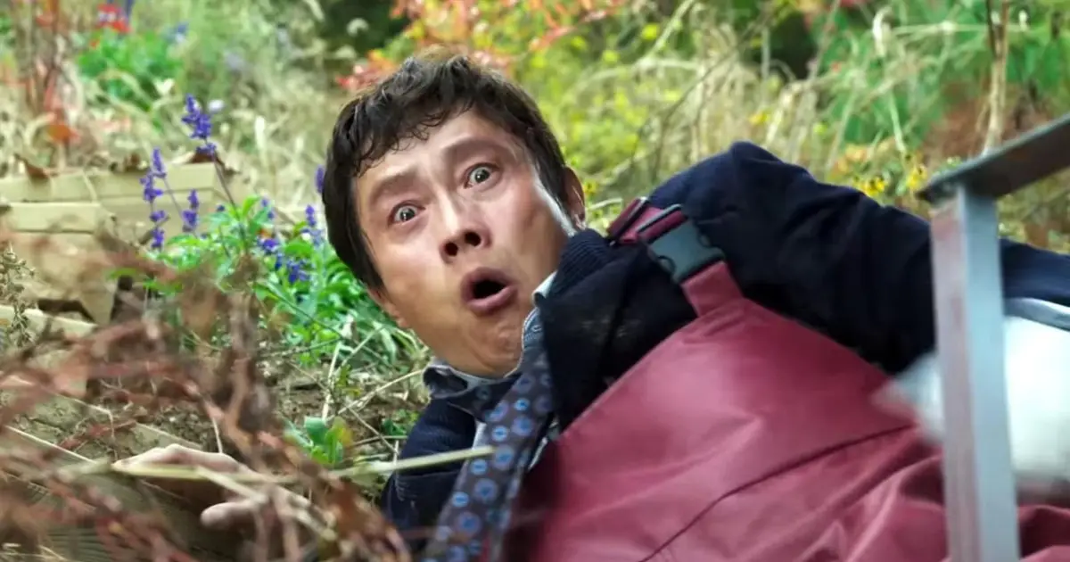 Netflix New Thriller from Old Boy Director is Officially a Global Streaming Hit