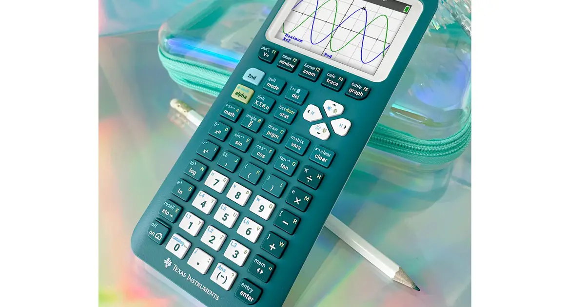 Texas Instruments made a new flagship graphing calculator: the TI-84 Evo