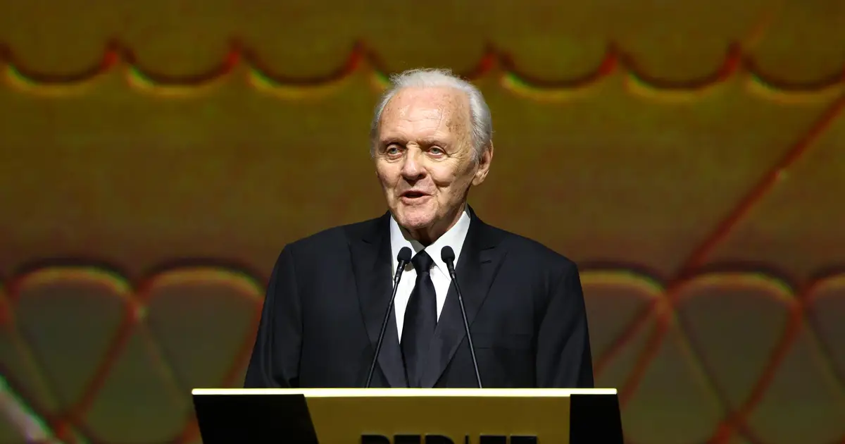 Anthony Hopkins Signs Record Deal & Sets Release Of Classical Music Album