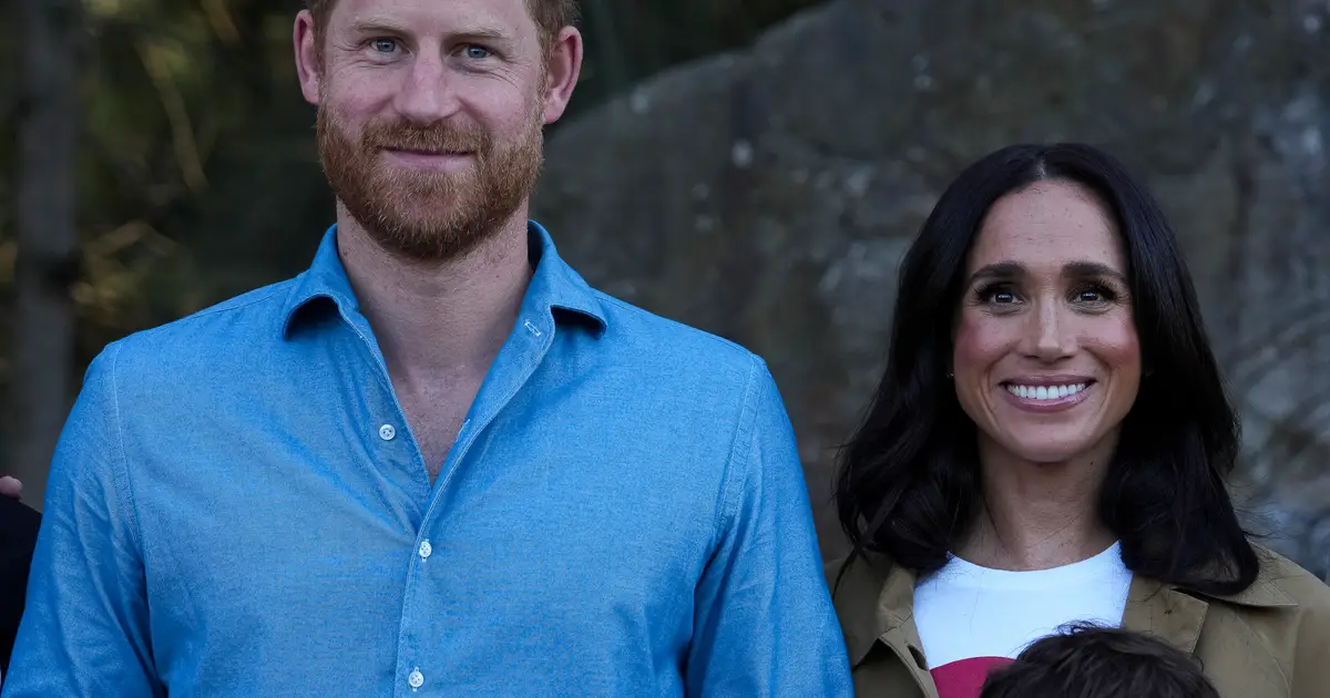 Prince Harry & Meghan Markle Leaving L.A. & Heading Back To The UK