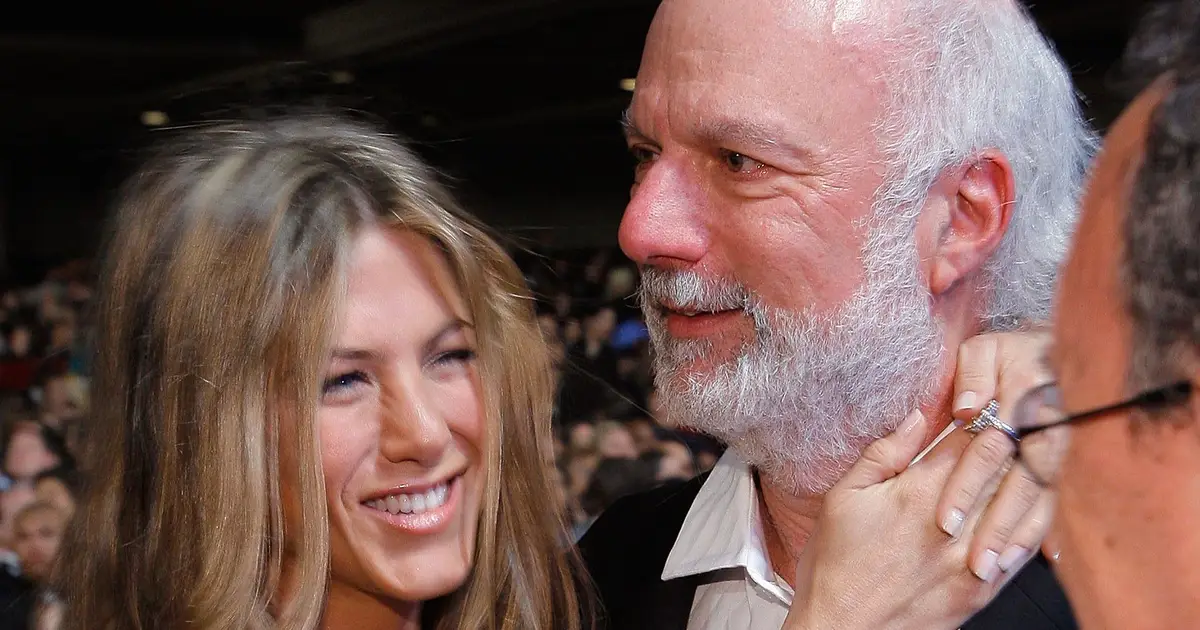 Jennifer Aniston Remembers “Father Figure” James Burrows As ‘Friends’ Stars Pay Tribute: “He Spoiled Us Rotten”