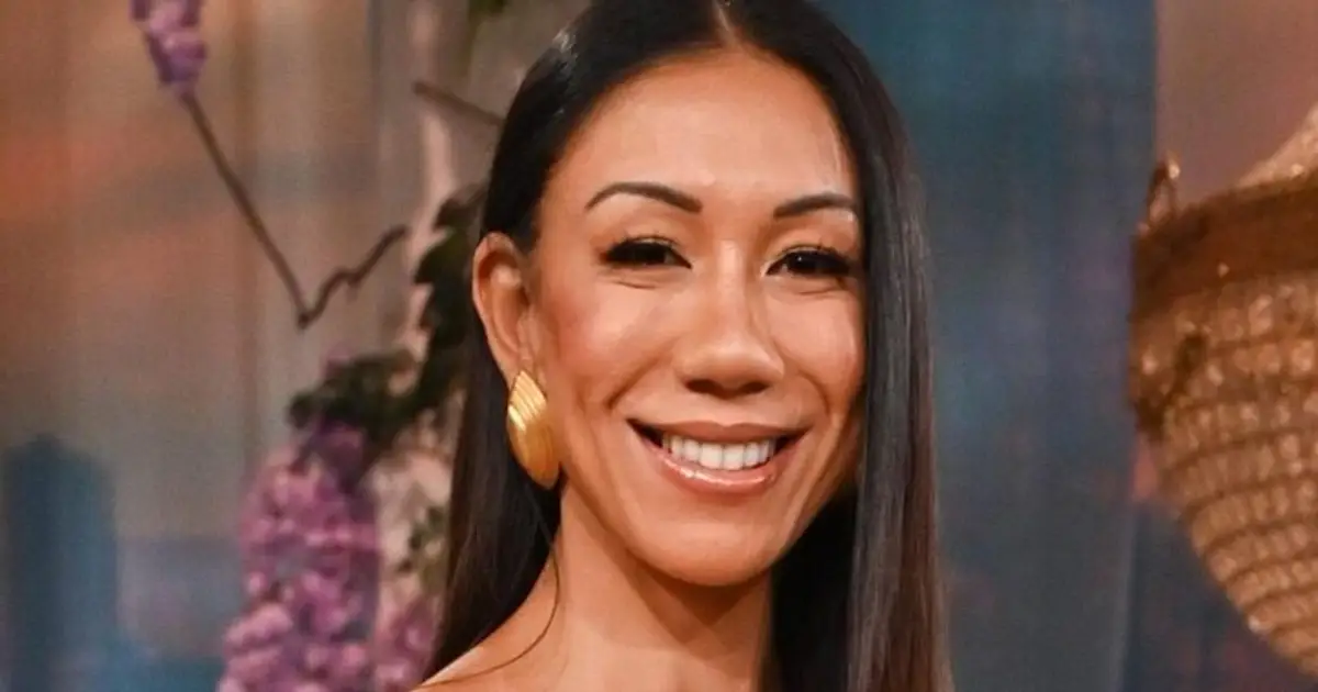 ‘Real Housewives Of London’ Star Nessie Welschinger Signs With Rizzo