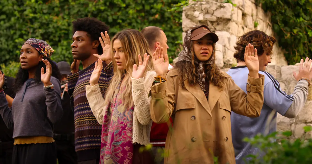 ‘Outer Banks’ Creators Break Down Season 5’s “Earned” Ending, Supernatural Lean & JJ’s Presence