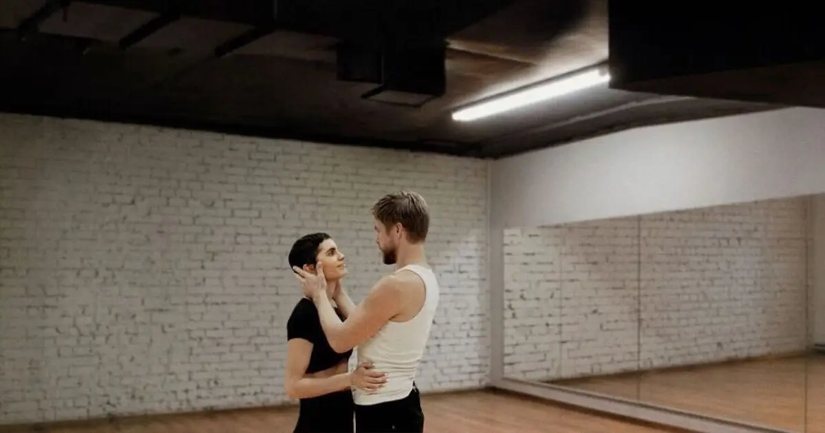 ‘The Symphony Of Dance’ Team On Chronicling Hayley Erbert’s Return To The Stage With Husband Derek Hough After Brain Surgery For Tribeca Doc