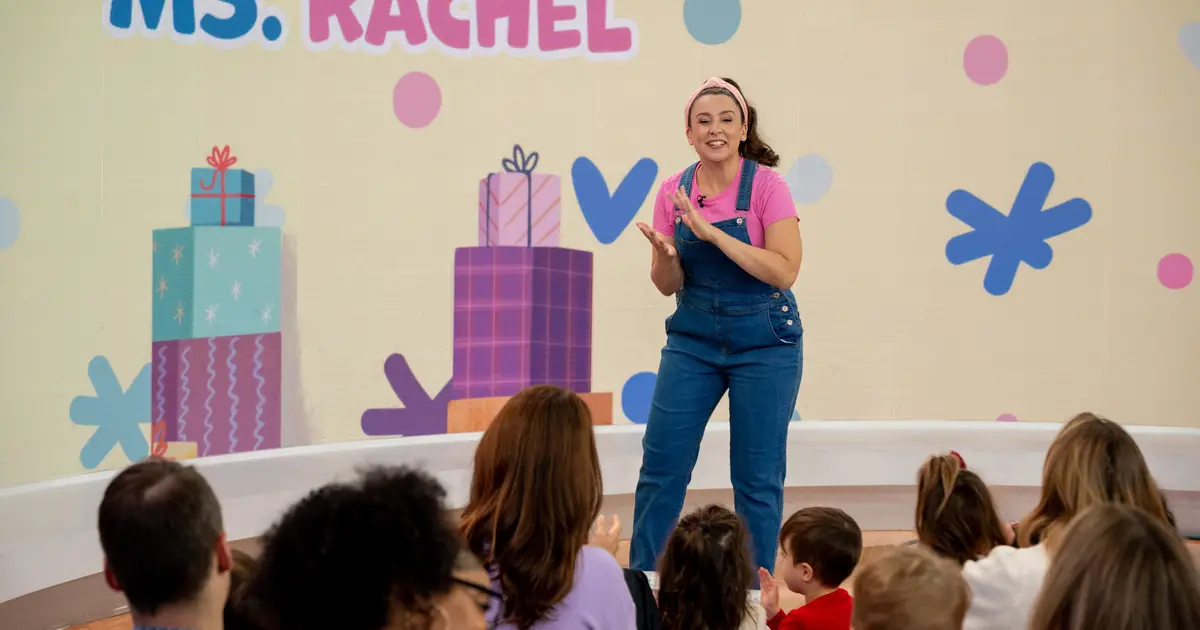 YouTubers Bolster Netflix Viewing As Ms. Rachel & Mark Rober Score For Streamer But Video Podcasts Struggle To Break Through