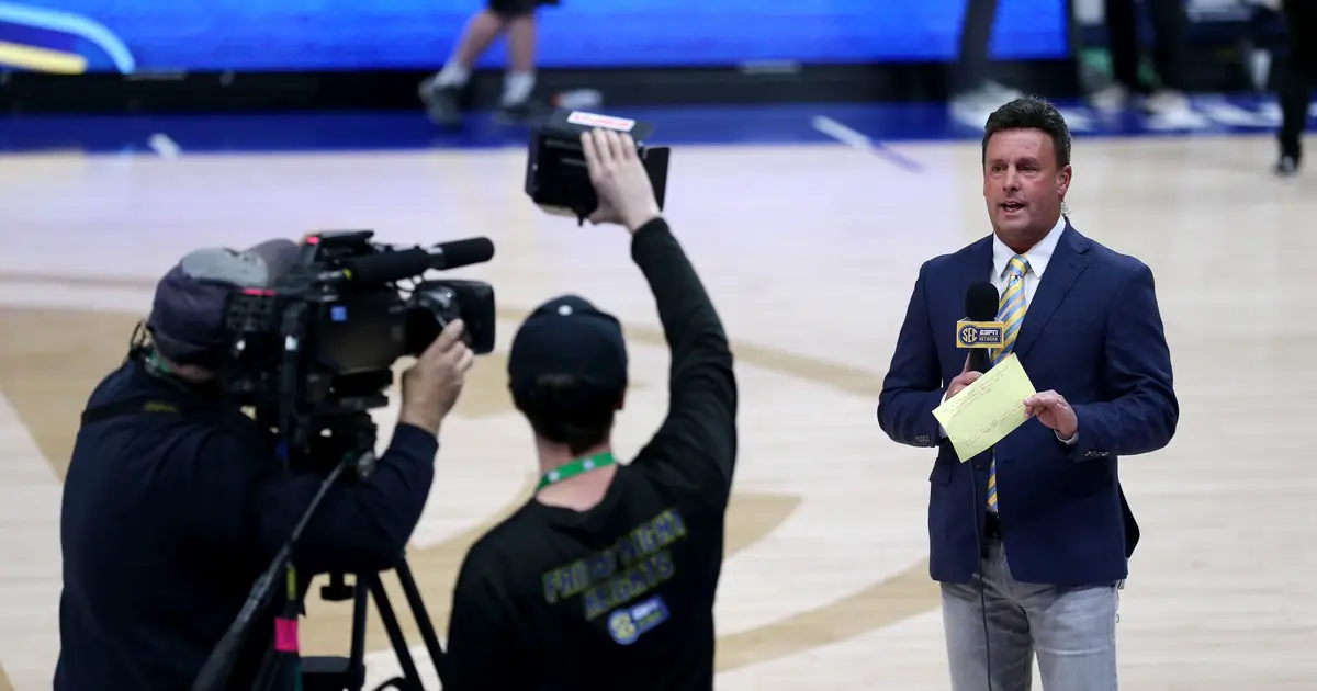 In ESPN Layoffs Tied To NFL Network Deal, On-Air Personalities Karl Ravech & Ryan Clark Depart