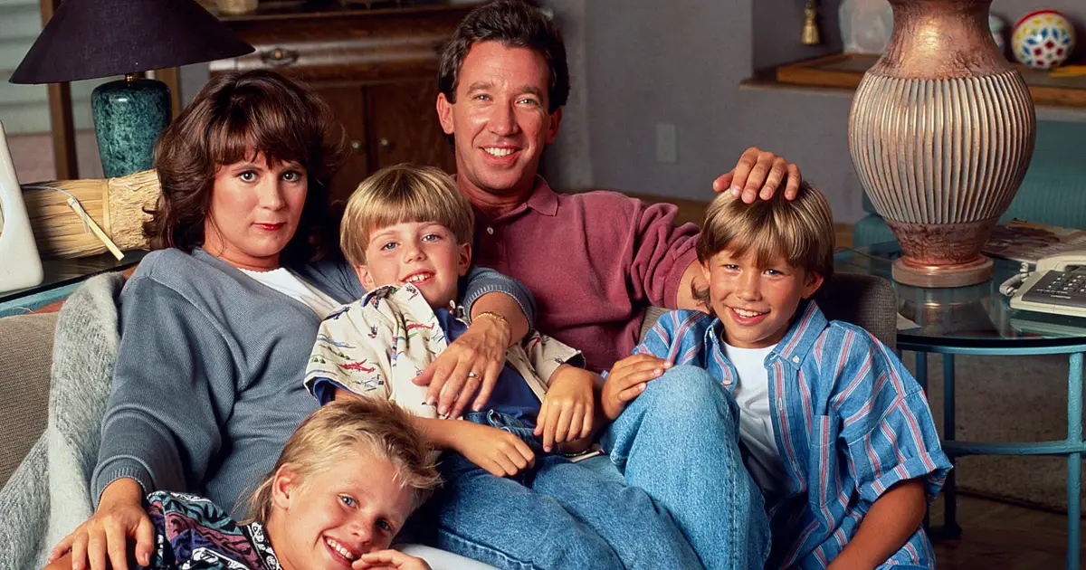 ‘Home Improvement’s Patricia Richardson Reunites With TV Sons Jonathan Taylor Thomas, Taran Noah Smith: “My Other Boys”