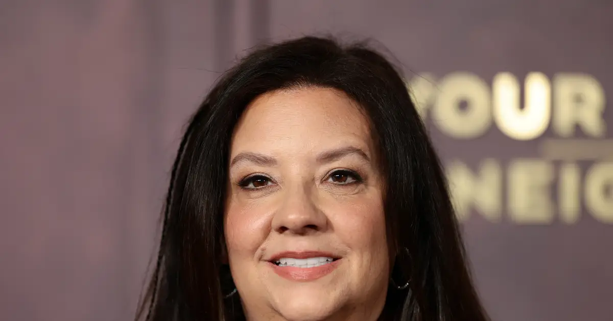 ‘Your Friends & Neighbors’ Helmer Stephanie Laing To Direct ‘Runaway Wedding’ For Working Title
