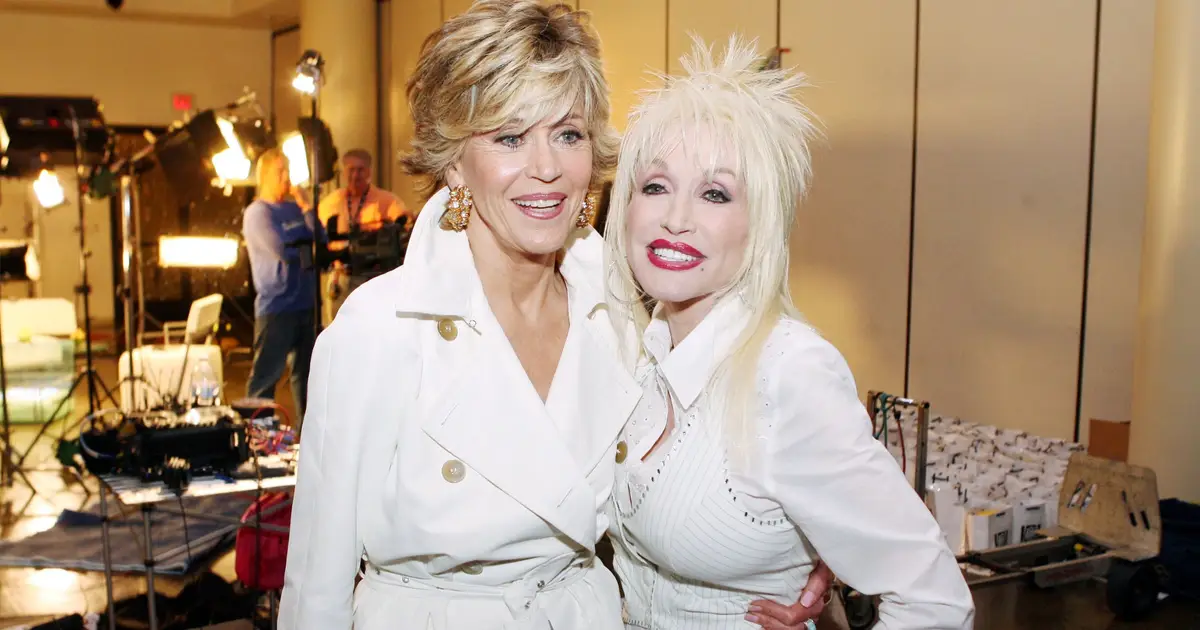 Jane Fonda Remembers ‘9 To 5’ Co-Star & “Loyal Friend” Dolly Parton: “I Never Knew Anyone Like Her”