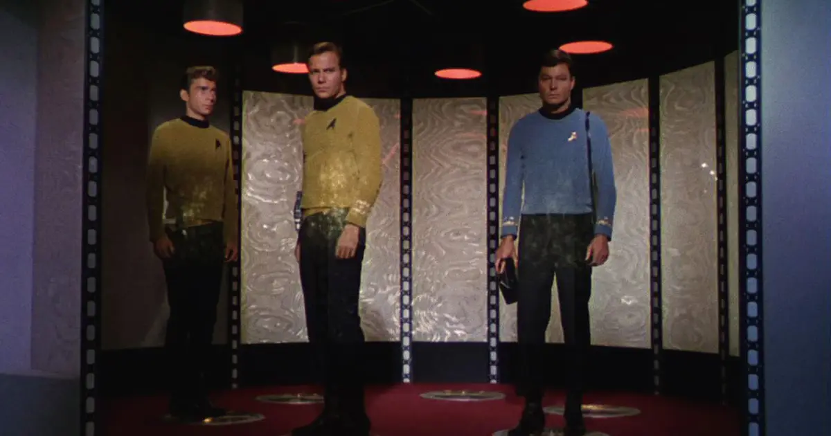Noah Wyle & Katherine LaNasa To Help Celebrate Writers Guild Foundation’s 60th Anniversary With ‘Star Trek’ Table Read