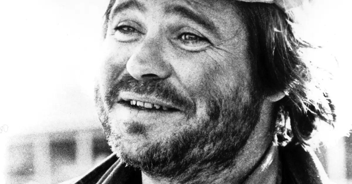 Ben Jones Dies: Cooter On ‘Dukes Of Hazzard,’ Georgia Congressman Was 84