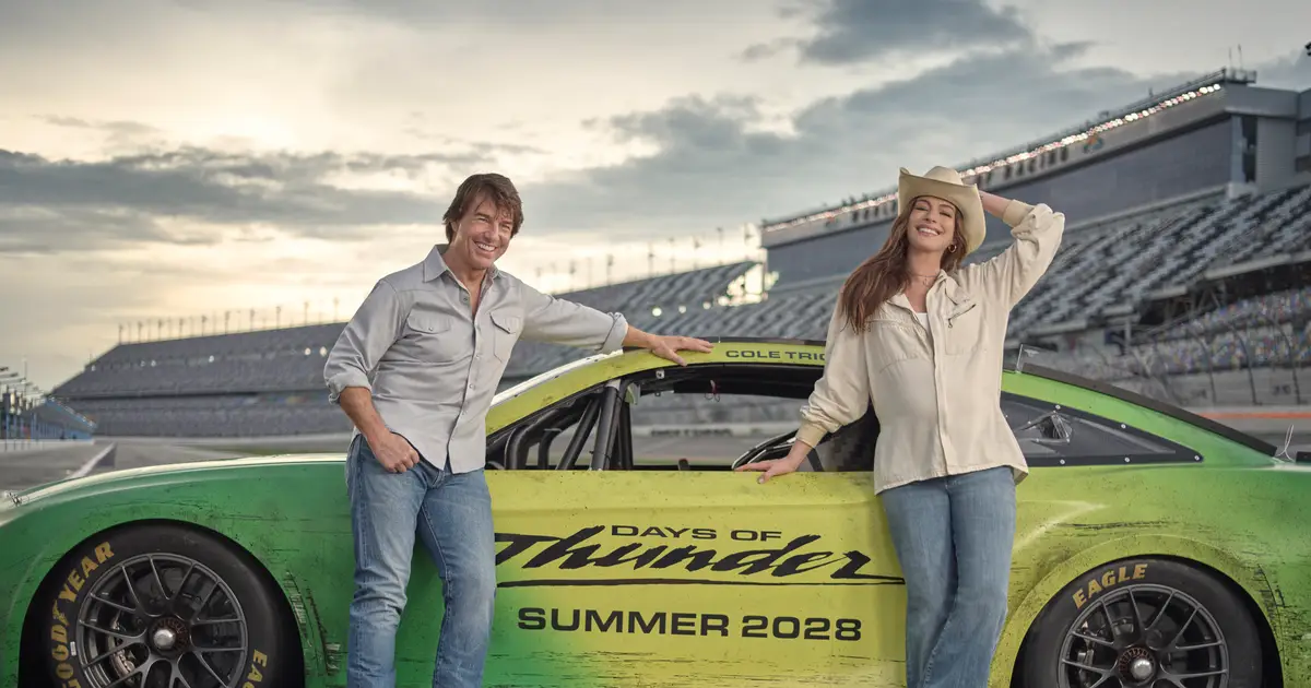 Anne Hathaway Joins Tom Cruise In ‘Days Of Thunder 2’ At Paramount
