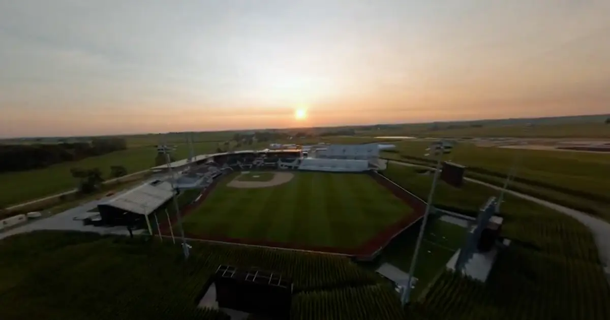 Watch Kevin Costner’s “Field Of Dreams” MLB Game Intro