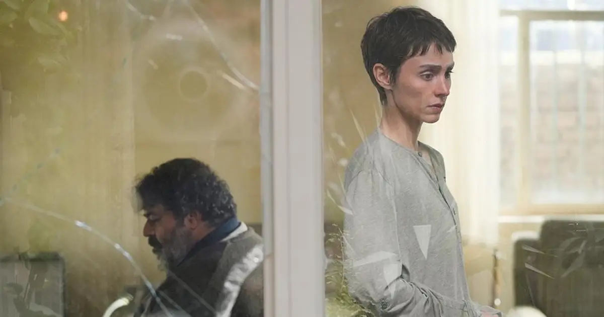 Iranian Director Mohsen Gharaei Talks Navigating Censors To Bring Prophetic Drama ‘Falling House’ To Fruition – Venice