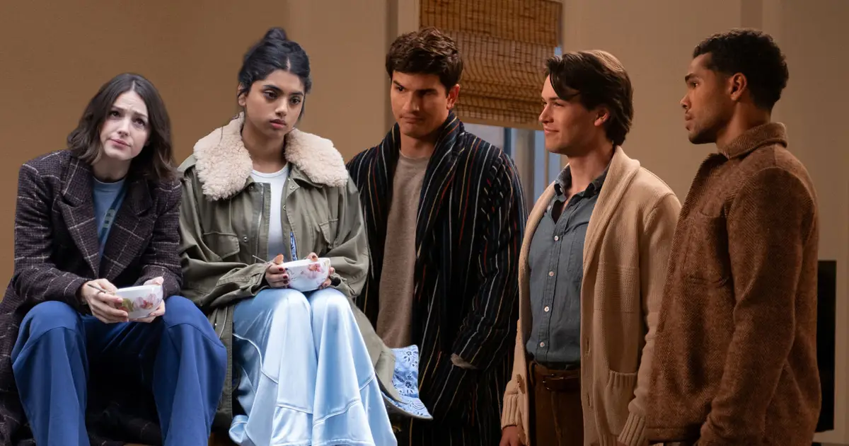 Mindy Kaling & ‘Not Suitable For Work’ Cast React To Hulu Cancellation: “I Loved Making This Show, I Love These People”