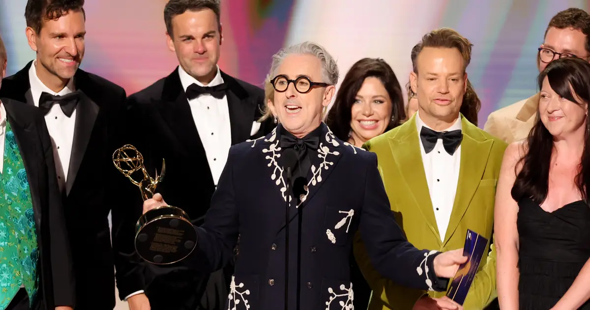 Alan Cumming Jokes That A Show About “Treachery & Betrayal Brings People Together” After ‘The Traitors’ Lands Third Consecutive Reality Emmy