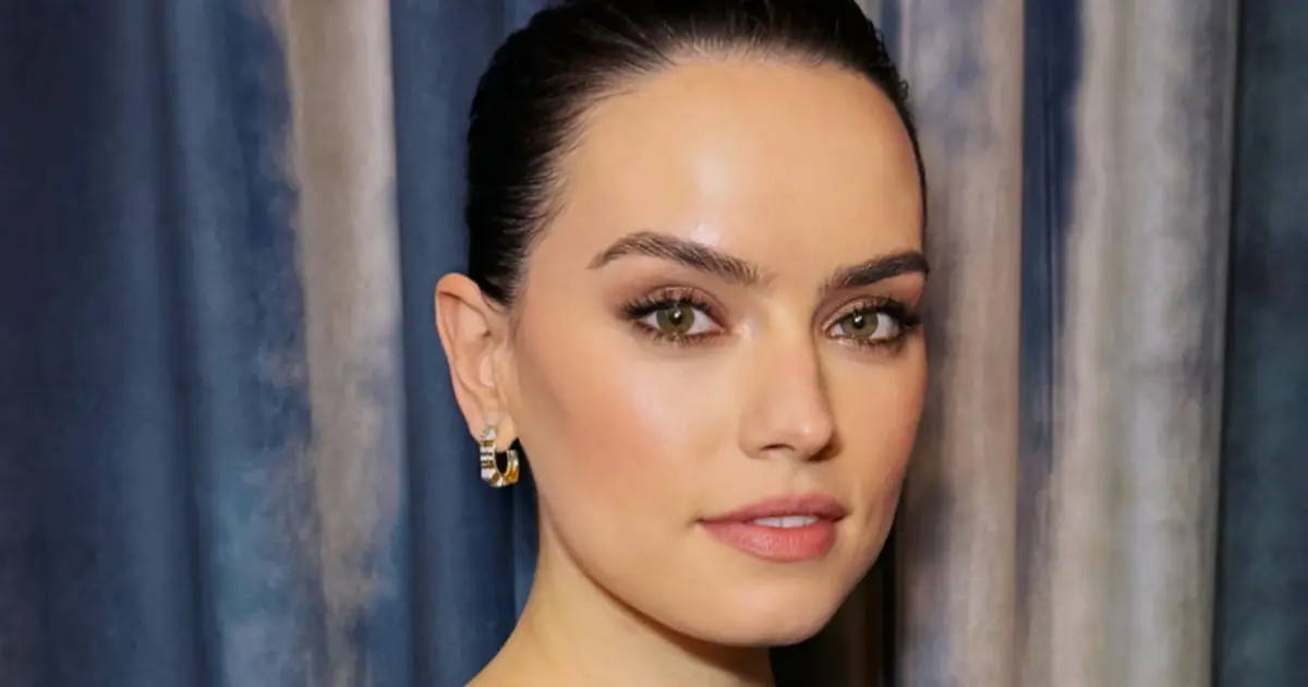 Daisy Ridley To Lead ‘Voyage To The Bottom Of The Sea’ TV Series In Works At Paramount+ From Akiva Goldsman, Matt Shakman & Legendary TV