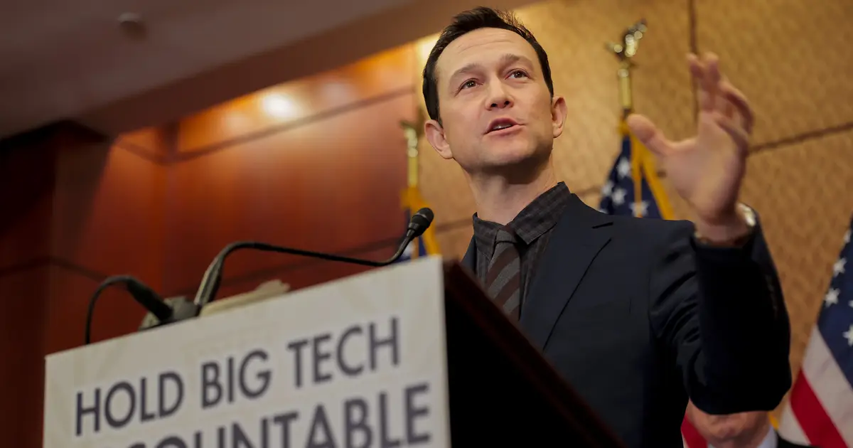 Joseph Gordon-Levitt Warns A.I. Models Are “Being Trained To Hijack Your Intimacy”