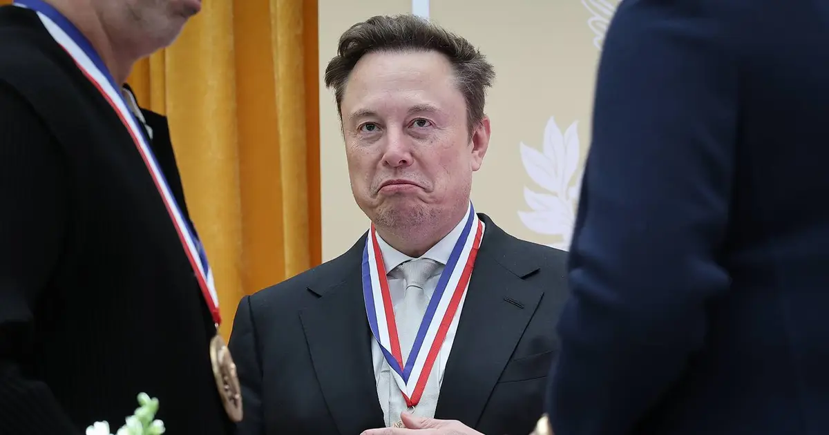 A Tale of Two Elon Musk Fights