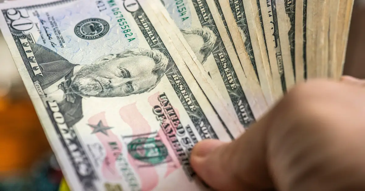 Want $1 , 000 in Annual Passive Income ? Here How Much to Invest in This High - Yield Energy Stock