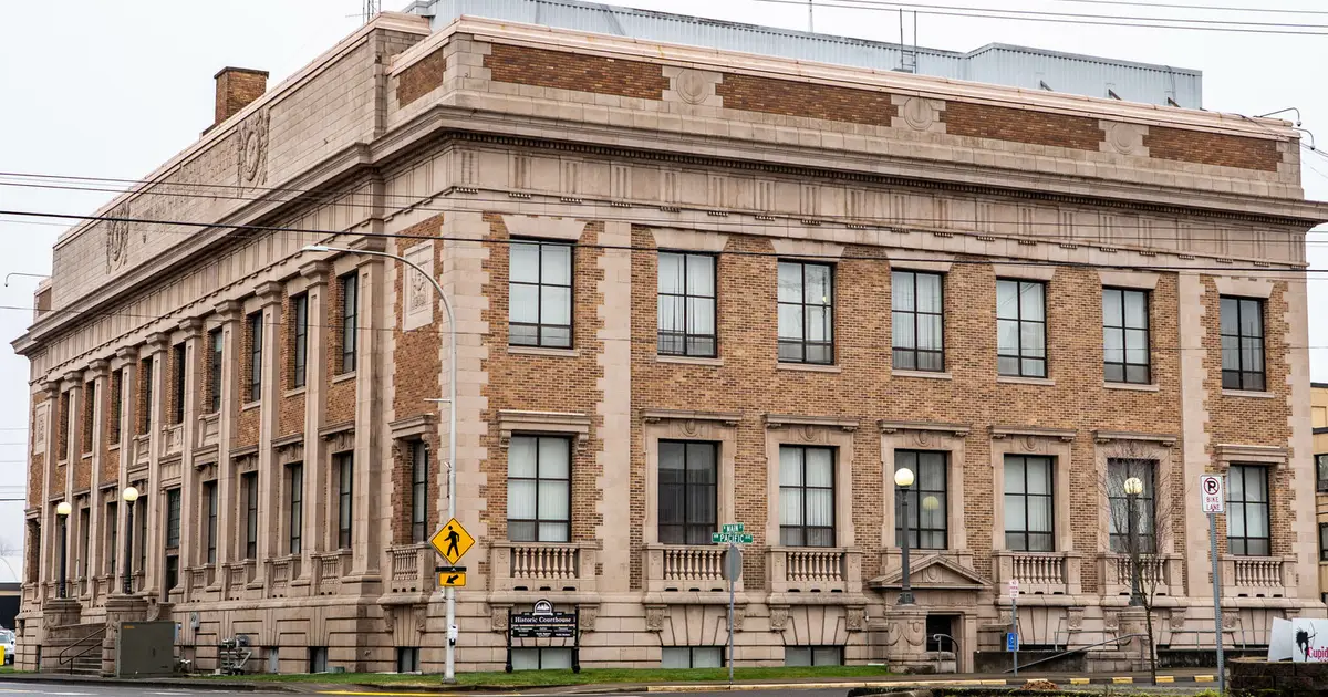 Lewis County establishes first artificial intelligence policy for county employees