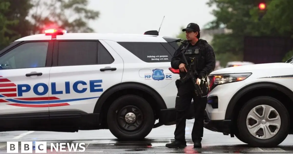 Suspect killed after opening fire on Secret Service near White House