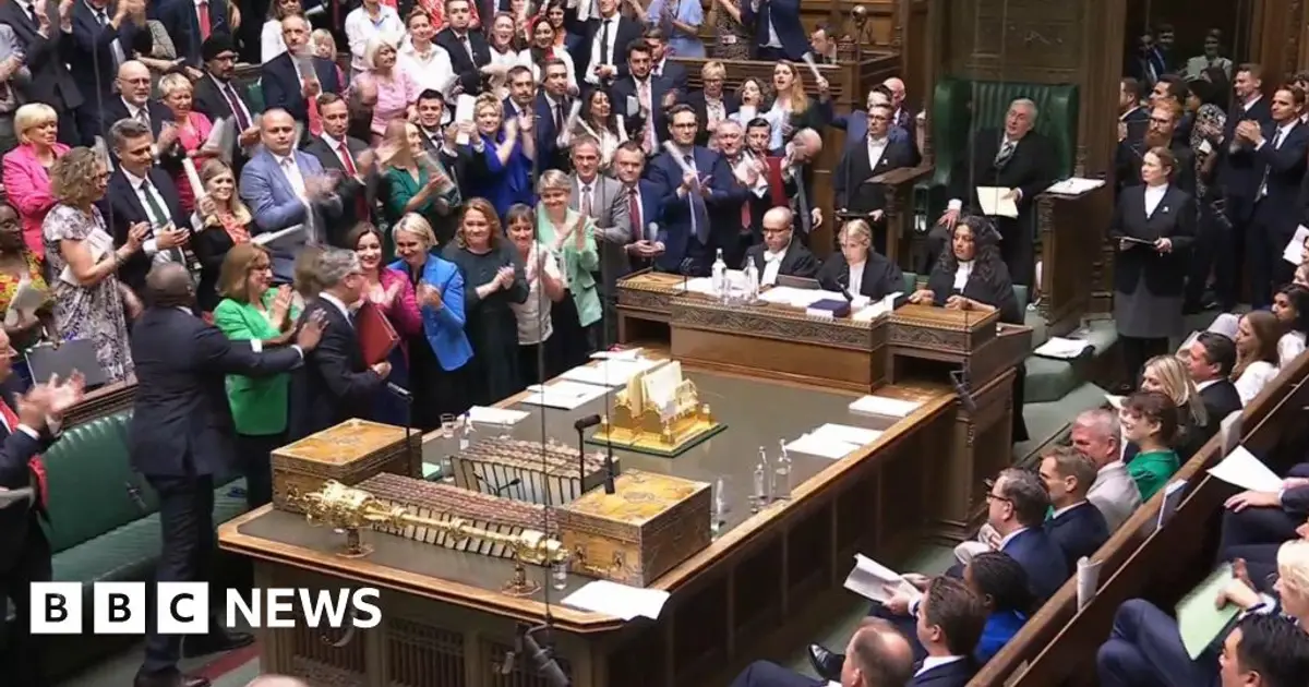 Watch Starmer sign off final PMQs to standing ovation
