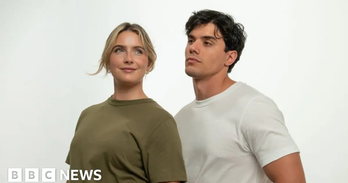 Robo-top: The machines that could make your next t-shirt