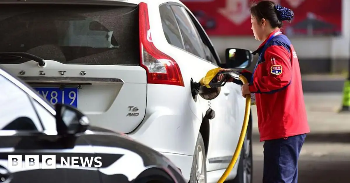 Oil price hits highest since 2022 after report Trump to be briefed on new Iran options