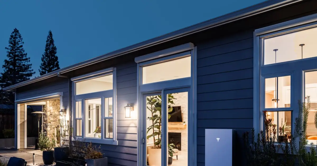 This solar stock is surging on the heels of a new Tesla deal