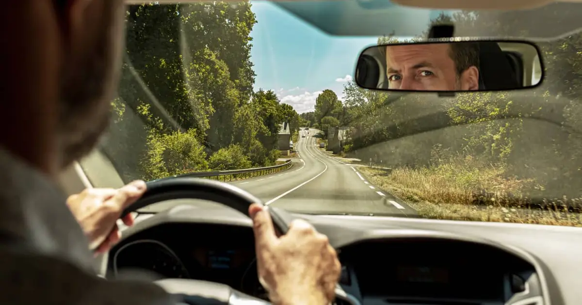 ‘I have a $2,000 deductible’: I reported a cracked windshield on my Hertz rental car. Can they charge me?