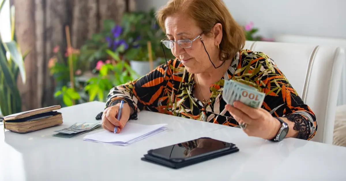 New Social Security proposal would cap payments for wealthy people now — and many more later on