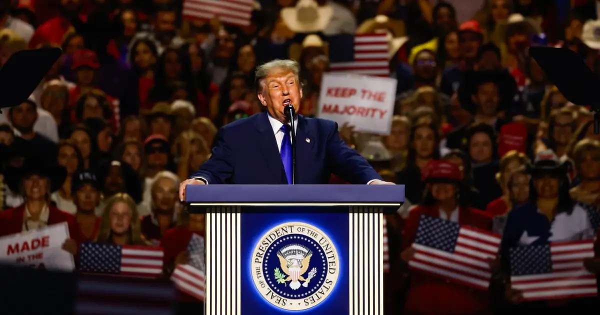 Trump promises $5,000 checks if Republicans win the midterms. He also teased tariff and ‘DOGE’ dividends last year that never came.