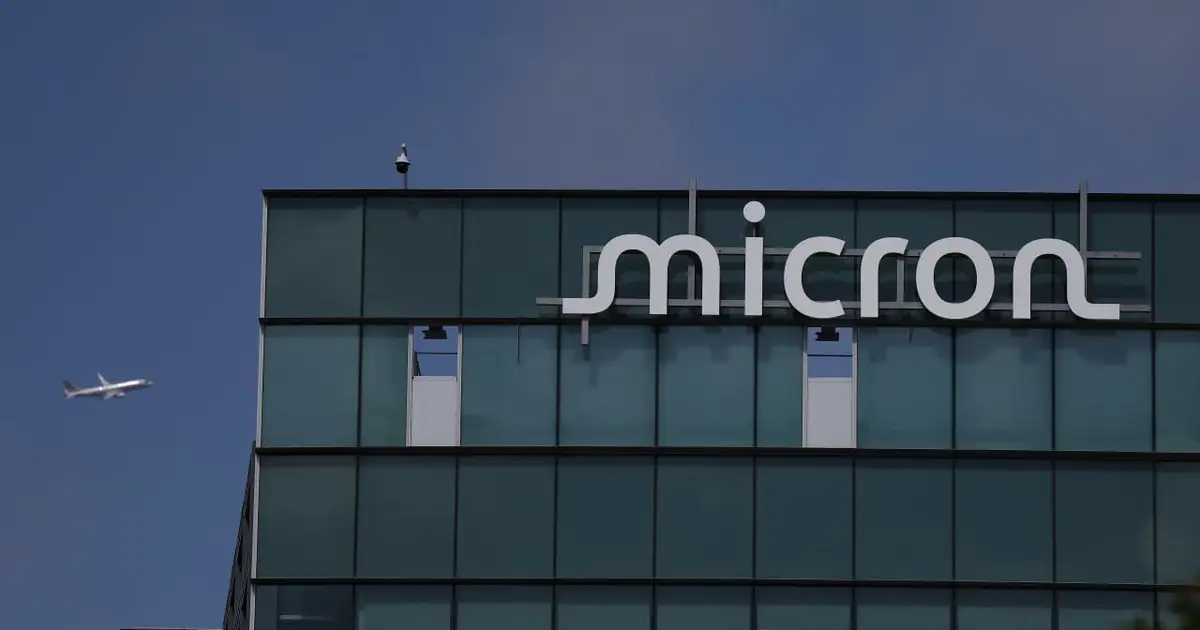 Micron’s stock falls as investors wonder if the memory market is near the top